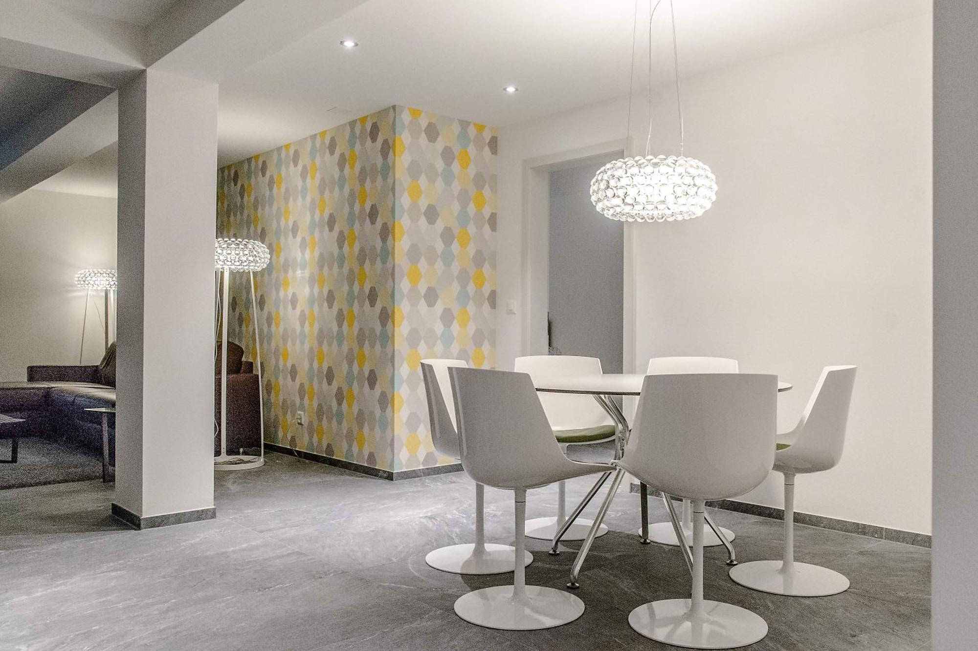Jungfraucenter Baellenhoechst - Griwa Rent Ag Interlaken